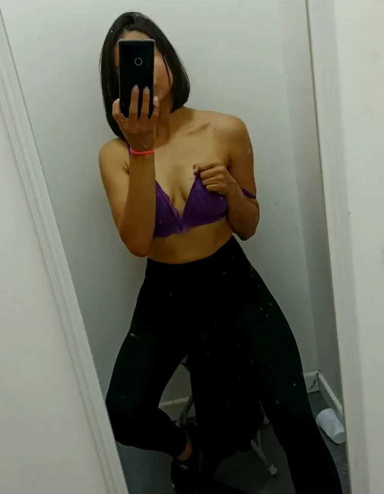 Elena, 36