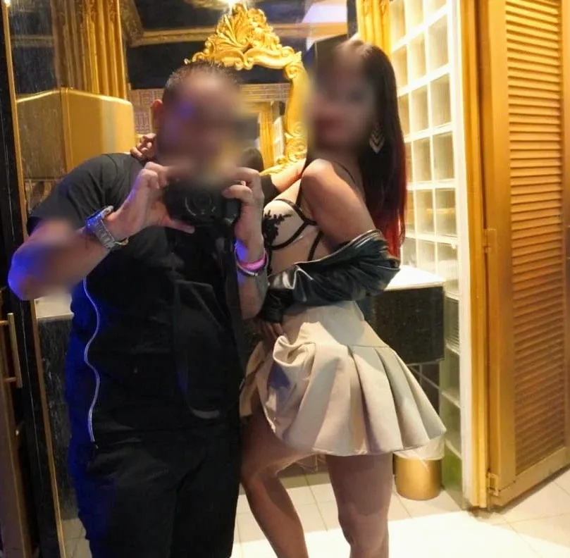 Jana, 25