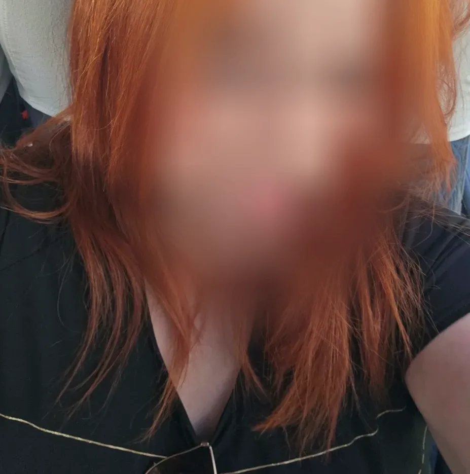 Leyla, 25